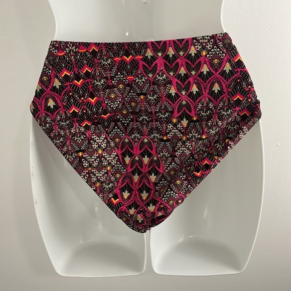 Patagonia Pink and Yellow Swim Bottoms - Picture 4 of 8